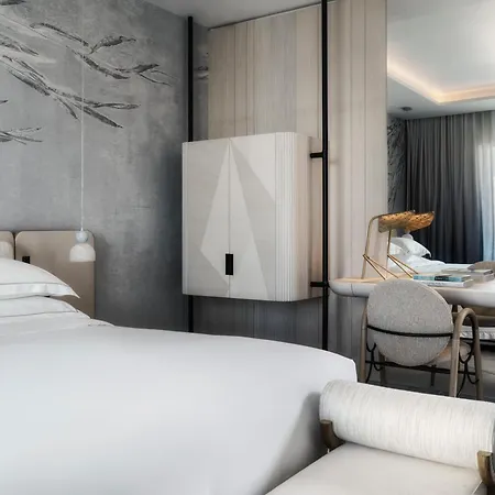 Deos Mykonos - A Myconian Collection Hotel Mykonos Town
